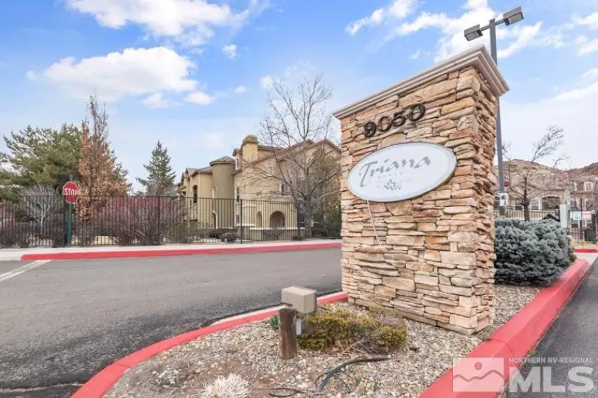 9050 Double R Blvd Apt 923, Reno, Nevada 89521, 2 Bedrooms Bedrooms, ,2 BathroomsBathrooms,Residential,For Sale,Double R Blvd Apt 923,240010584