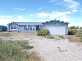 6650 Erins Way, Fallon, Nevada 89406, 4 Bedrooms Bedrooms, ,2 BathroomsBathrooms,Residential,For Sale,Erins Way,240010645