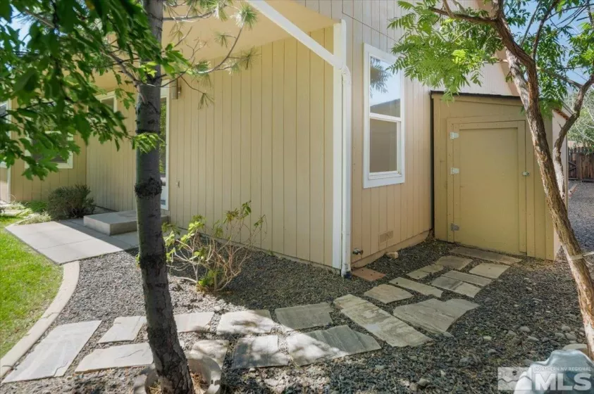 2126 Court Side Circle, Carson City, Nevada 89703, 3 Bedrooms Bedrooms, ,2 BathroomsBathrooms,Residential,For Sale,Court Side Circle,240011141