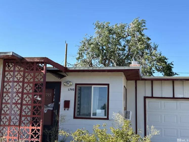 1795 Carville Drive, Reno, Nevada 89512, 3 Bedrooms Bedrooms, ,1 BathroomBathrooms,Residential,For Sale,Carville Drive,240011138