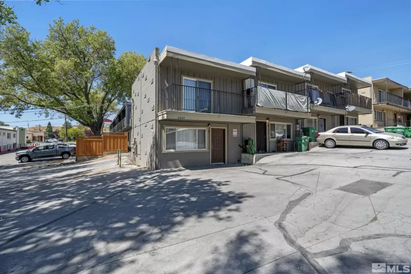 2424 Sutro Street, Reno, Nevada 89512, ,Residential Income,For Sale,Sutro Street,240010907