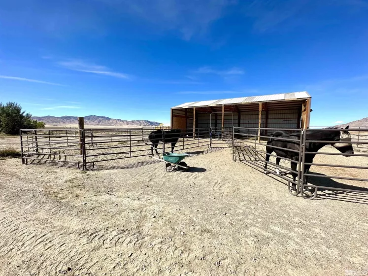 555 Innean Rd, Winnemucca, Nevada 89445, 2 Bedrooms Bedrooms, ,1 BathroomBathrooms,Farm,For Sale,Innean Rd,240010652