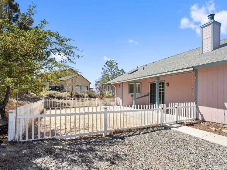 2721 Esaw St, Minden, Nevada 89423, 3 Bedrooms Bedrooms, ,2 BathroomsBathrooms,Residential,For Sale,Esaw St,240011288