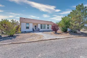 8355 Tahoe Ave, Stagecoach, Nevada 89429, 3 Bedrooms Bedrooms, ,2 BathroomsBathrooms,Residential,For Sale,Tahoe Ave,240011296