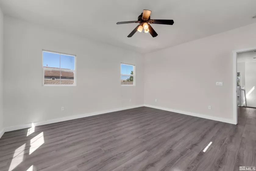 1279 Par Three Dr, Sparks, Nevada 89436, 3 Bedrooms Bedrooms, ,2 BathroomsBathrooms,Residential,For Sale,Par Three Dr,240011300