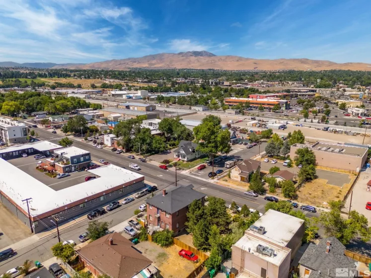 1050 2nd St, Reno, Nevada 89503, ,Residential Income,For Sale,2nd St,240011335