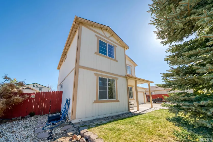 17700 Boxelder Ct, Reno, Nevada 89508, 3 Bedrooms Bedrooms, ,2 BathroomsBathrooms,Residential,For Sale,Boxelder Ct,240011159