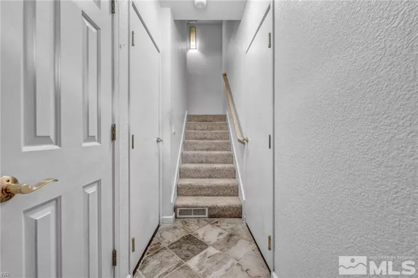 400 Fairview Blvd, Incline Village, Nevada 89451, 2 Bedrooms Bedrooms, ,2 BathroomsBathrooms,Residential,For Sale,Fairview Blvd,240010666