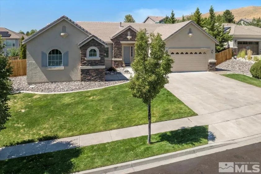 3259 DIAMOND RIDGE DR, Reno, Nevada 89523, 3 Bedrooms Bedrooms, ,2 BathroomsBathrooms,Residential,For Sale,DIAMOND RIDGE DR,240011326