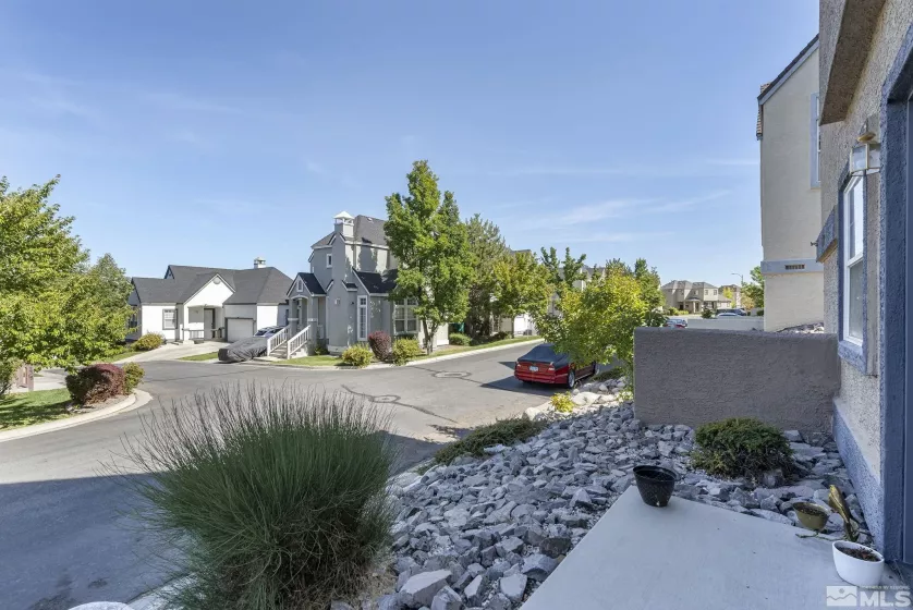 2161 Divot Drive, Sparks, Nevada 89431, 3 Bedrooms Bedrooms, ,2 BathroomsBathrooms,Residential,For Sale,Divot Drive,240011363