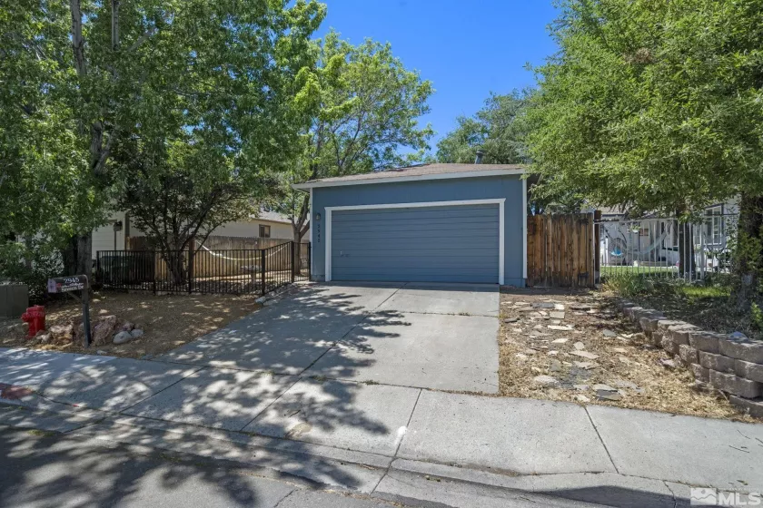 2945 Severn Dr, Reno, Nevada 89503, 3 Bedrooms Bedrooms, ,2 BathroomsBathrooms,Residential,For Sale,Severn Dr,240008709