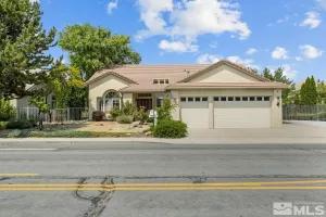 2525 Beaumont Pkwy, Reno, Nevada 89523, 4 Bedrooms Bedrooms, ,2 BathroomsBathrooms,Residential,For Sale,Beaumont Pkwy,240000563