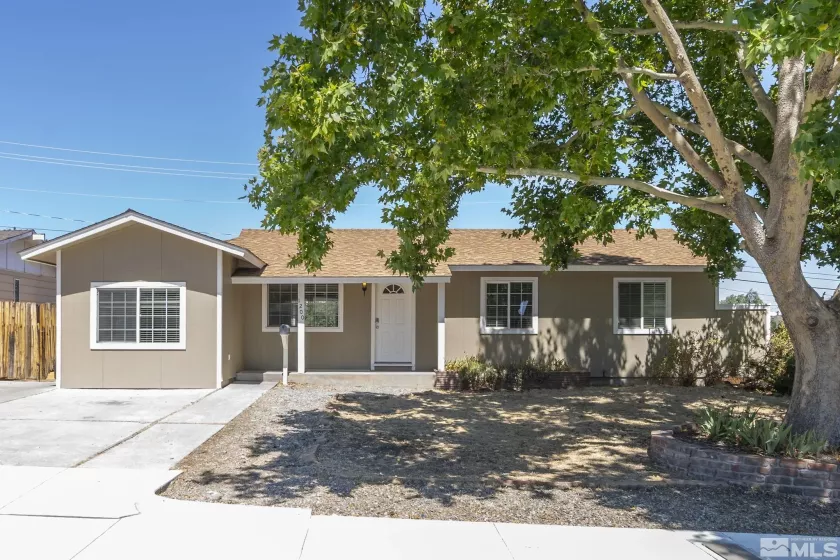 1200 Akard Drive, Reno, Nevada 89503, 4 Bedrooms Bedrooms, ,2 BathroomsBathrooms,Residential,For Sale,Akard Drive,240010714