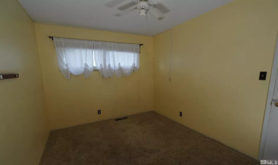 115 A Street, Hawthorne, Nevada 89415, 3 Bedrooms Bedrooms, ,2 BathroomsBathrooms,Residential,For Sale,A Street,240010532