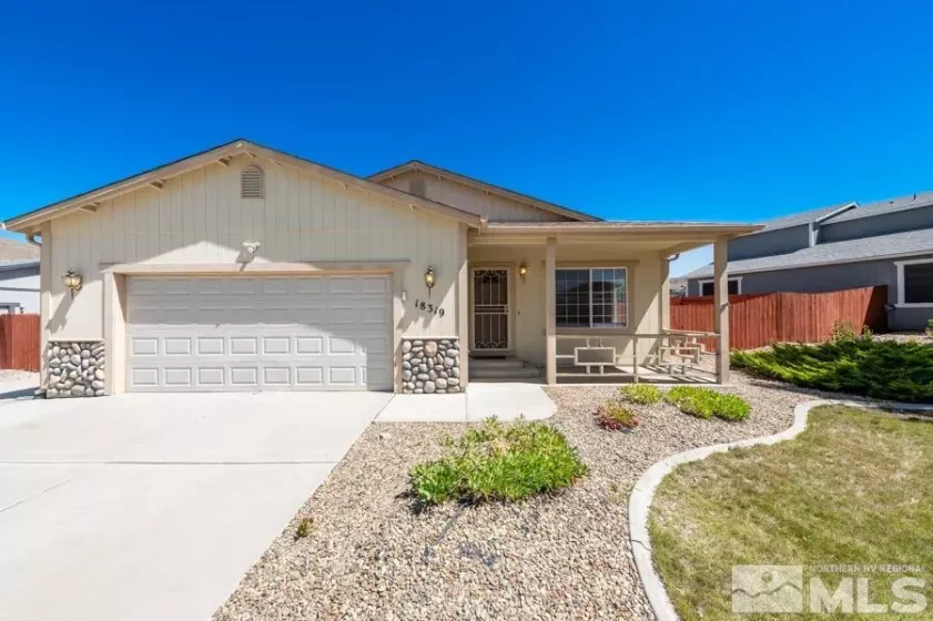 18319 Beechwood Ct, Reno, Nevada 89508, 3 Bedrooms Bedrooms, ,2 BathroomsBathrooms,Residential,For Sale,Beechwood Ct,240011589