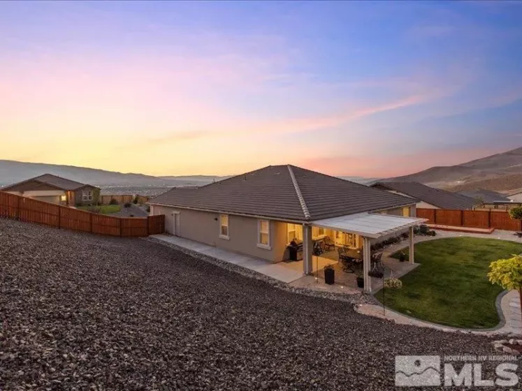 10470 Mine Shaft Dr, Reno, Nevada 89521, 4 Bedrooms Bedrooms, ,3 BathroomsBathrooms,Residential,For Sale,Mine Shaft Dr,240011416