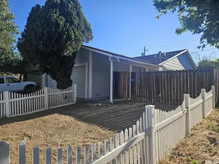 1367 Butler Street, Reno, Nevada 89512, 3 Bedrooms Bedrooms, ,2 BathroomsBathrooms,Residential,For Sale,Butler Street,240010419