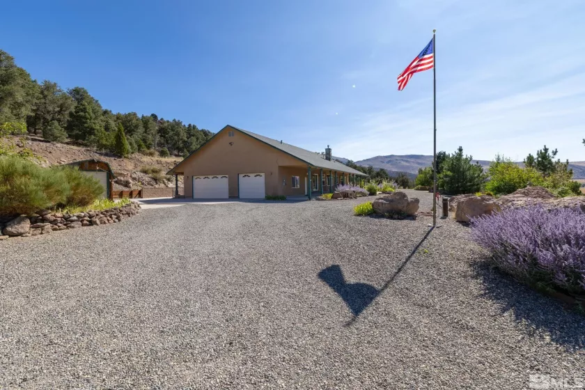 2565 Leviathan Mine Rd, Gardnerville, Nevada 89410, 3 Bedrooms Bedrooms, ,2 BathroomsBathrooms,Residential,For Sale,Leviathan Mine Rd,240011576