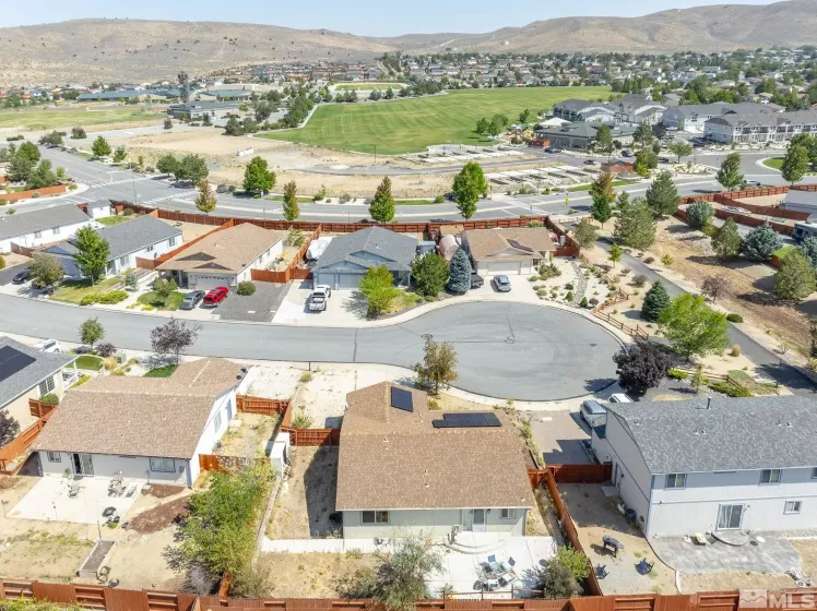 18327 Vineyard Court, Reno, Nevada 89508, 3 Bedrooms Bedrooms, ,2 BathroomsBathrooms,Residential,For Sale,Vineyard Court,240011531