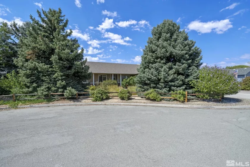 285 Saintsbury Ct, Sparks, Nevada 89441, 3 Bedrooms Bedrooms, ,2 BathroomsBathrooms,Residential,For Sale,Saintsbury Ct,240011508