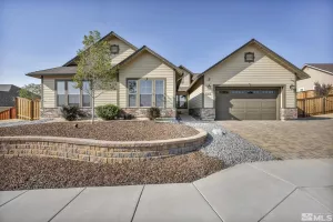 545 Vista Grande Dr, Sparks, Nevada 89441, 3 Bedrooms Bedrooms, ,2 BathroomsBathrooms,Residential,For Sale,Vista Grande Dr,240011503