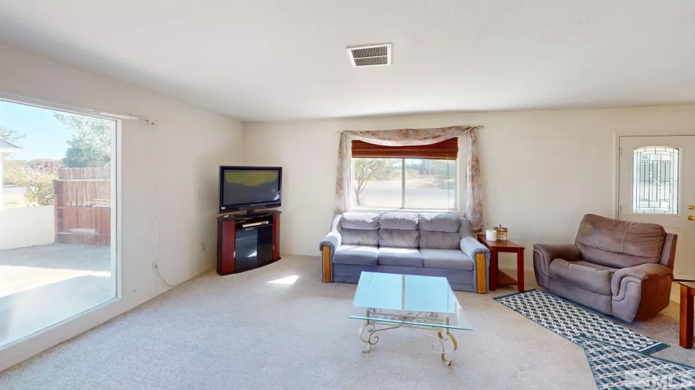 8800 Ara Lane, Fallon, Nevada 89406, 1 Bedroom Bedrooms, ,1 BathroomBathrooms,Residential,For Sale,Ara Lane,240011379