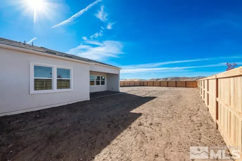 7301 Rustic Sky Dr, Sparks, Nevada 89436, 2 Bedrooms Bedrooms, ,2 BathroomsBathrooms,Residential,For Sale,Rustic Sky Dr,240011378