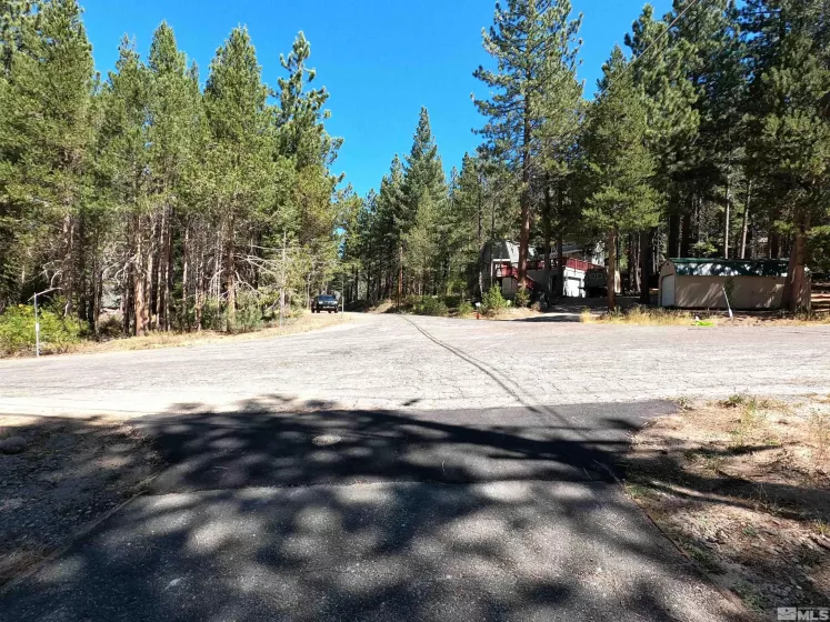 1512 Meadow Vale, South Lake Tahoe, California 96150, 4 Bedrooms Bedrooms, ,2 BathroomsBathrooms,Residential,For Sale,Meadow Vale,240011703