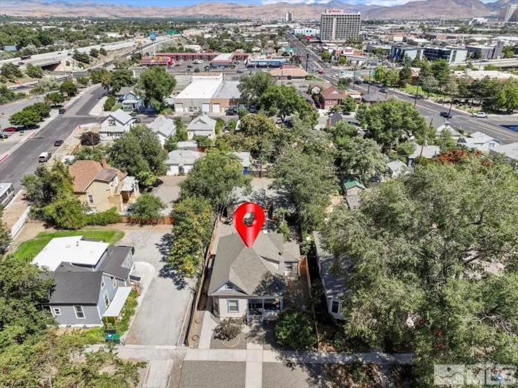 650 Elko Ave, Reno, Nevada 89512, ,Residential Income,For Sale,Elko Ave,240011814