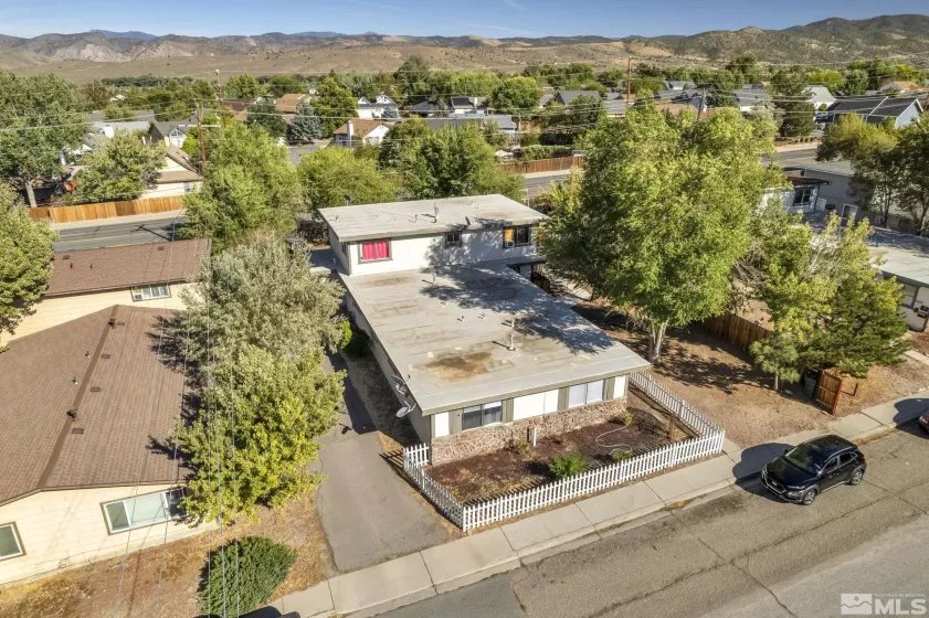 1501 Edmonds Dr, Carson City, Nevada 89701, ,Residential Income,For Sale,Edmonds Dr,240011919