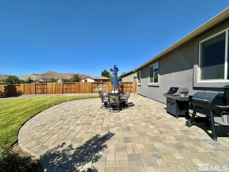 2293 Big Bird Dr, Sparks, Nevada 89441, 4 Bedrooms Bedrooms, ,2 BathroomsBathrooms,Residential,For Sale,Big Bird Dr,240011948