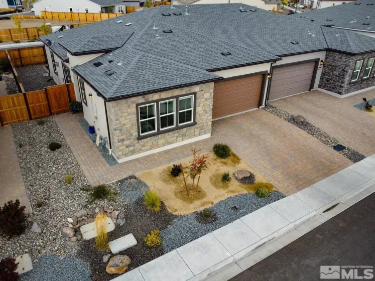 7384 Oakmont Ln, Sparks, Nevada 89436, 2 Bedrooms Bedrooms, ,2 BathroomsBathrooms,Residential,For Sale,Oakmont Ln,240011970