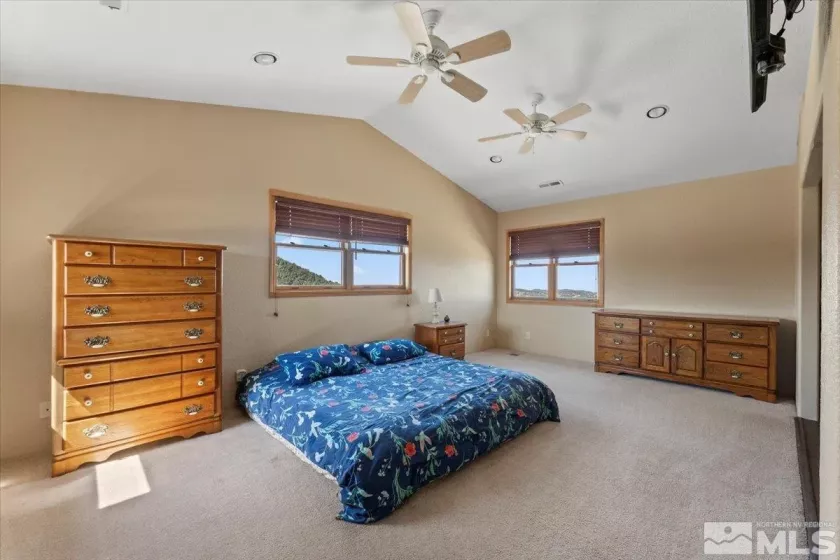 21470 Graves Rd, Reno, Nevada 89521, 3 Bedrooms Bedrooms, ,2 BathroomsBathrooms,Residential,For Sale,Graves Rd,240012000