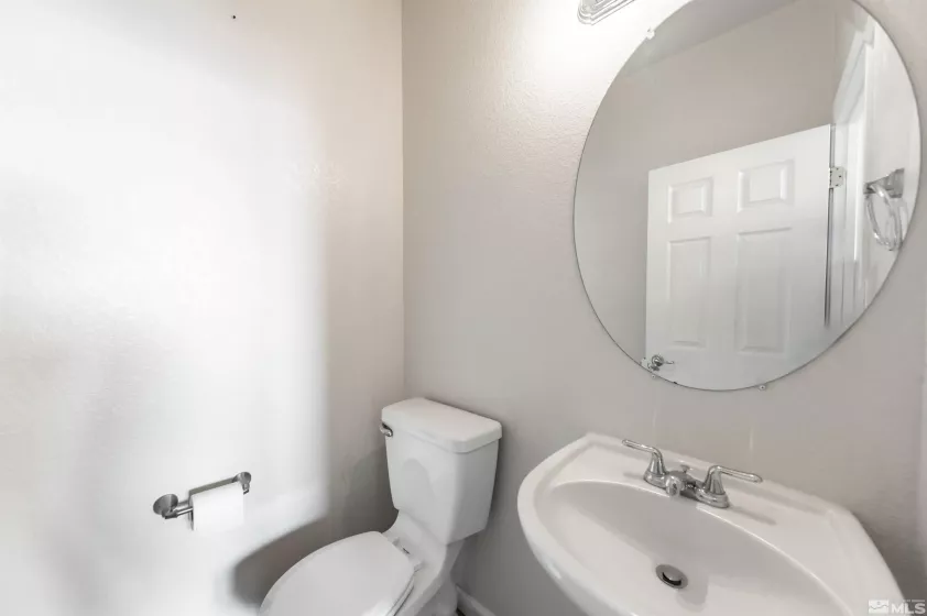 6683 Bambey Drive, Sparks, Nevada 89436, 3 Bedrooms Bedrooms, ,2 BathroomsBathrooms,Residential,For Sale,Bambey Drive,240012014