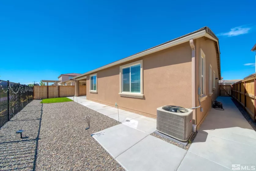 6308 Red Stable Road, Sparks, Nevada 89436, 4 Bedrooms Bedrooms, ,2 BathroomsBathrooms,Residential,For Sale,Red Stable Road,240010412