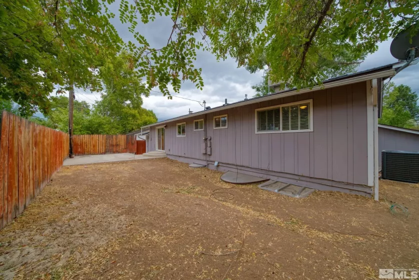 1935 Carlin St., Reno, Nevada 89503, 5 Bedrooms Bedrooms, ,3 BathroomsBathrooms,Residential,For Sale,Carlin St.,240012020