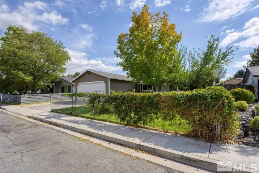 1467 Slide Mountain Dr., Carson City, Nevada 89706, 3 Bedrooms Bedrooms, ,2 BathroomsBathrooms,Residential,For Sale,Slide Mountain Dr.,240012061