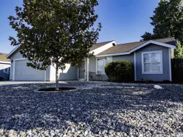 707 Shadow Lane, Fernley, Nevada 89408, 3 Bedrooms Bedrooms, ,2 BathroomsBathrooms,Residential,For Sale,Shadow Lane,240012058