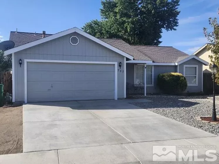 707 Shadow Lane, Fernley, Nevada 89408, 3 Bedrooms Bedrooms, ,2 BathroomsBathrooms,Residential,For Sale,Shadow Lane,240012058