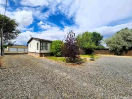 250 Lemaire Road, Battle Mountain, Nevada 89820, 3 Bedrooms Bedrooms, ,2 BathroomsBathrooms,Residential,For Sale,Lemaire Road,240012030