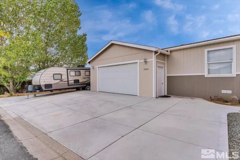 1580 Rockchuck Road, Reno, Nevada 89506, 3 Bedrooms Bedrooms, ,2 BathroomsBathrooms,Residential,For Sale,Rockchuck Road,240012095