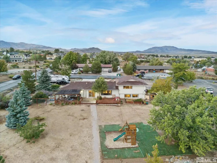 10280 Shenandoah Drive, Reno, Nevada 89508, 4 Bedrooms Bedrooms, ,2 BathroomsBathrooms,Residential,For Sale,Shenandoah Drive,240012227