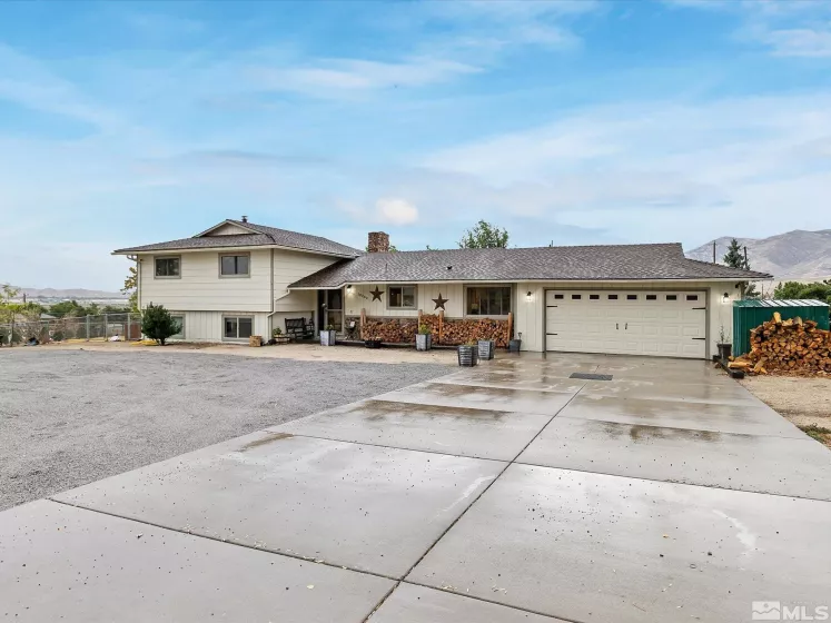 10280 Shenandoah Drive, Reno, Nevada 89508, 4 Bedrooms Bedrooms, ,2 BathroomsBathrooms,Residential,For Sale,Shenandoah Drive,240012227