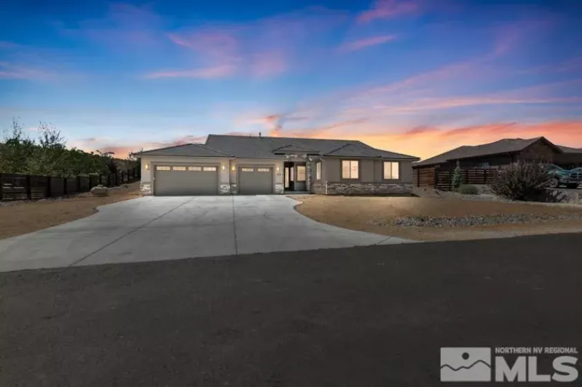 2585 Star Pointe Drive, Reno, Nevada 89521, 4 Bedrooms Bedrooms, ,3 BathroomsBathrooms,Residential,For Sale,Star Pointe Drive,240010868