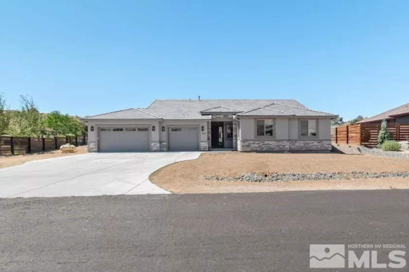 2585 Star Pointe Drive, Reno, Nevada 89521, 4 Bedrooms Bedrooms, ,3 BathroomsBathrooms,Residential,For Sale,Star Pointe Drive,240010868