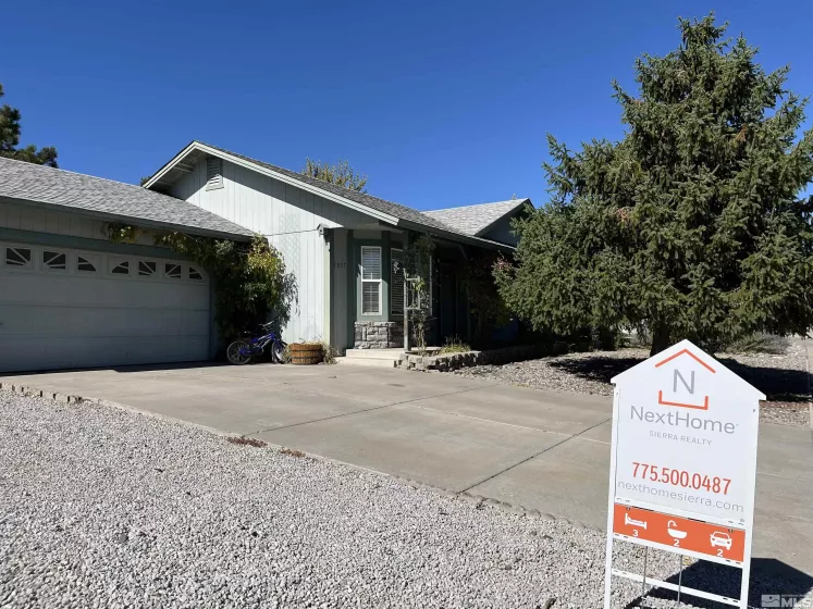 1037 Turtledove Ct., Sparks, Nevada 89441, 3 Bedrooms Bedrooms, ,2 BathroomsBathrooms,Residential,For Sale,Turtledove Ct.,240010769