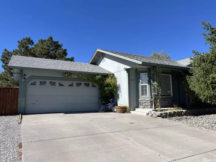 1037 Turtledove Ct., Sparks, Nevada 89441, 3 Bedrooms Bedrooms, ,2 BathroomsBathrooms,Residential,For Sale,Turtledove Ct.,240010769