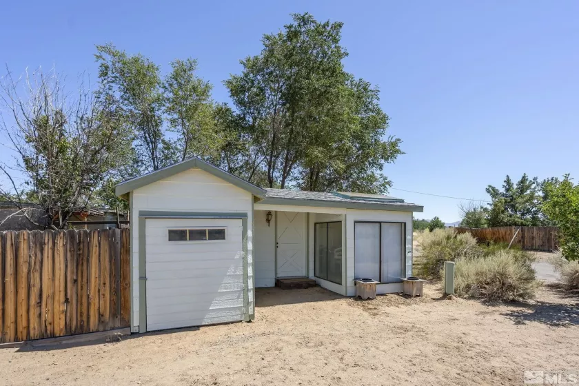 2833 Fuller Ave, Minden, Nevada 89423, 3 Bedrooms Bedrooms, ,2 BathroomsBathrooms,Residential,For Sale,Fuller Ave,240010720