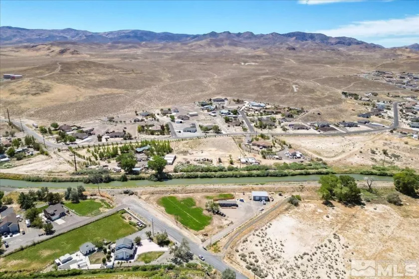 725 Stock Ln, Fernley, Nevada 89408, 2 Bedrooms Bedrooms, ,1 BathroomBathrooms,Residential,For Sale,Stock Ln,240010676