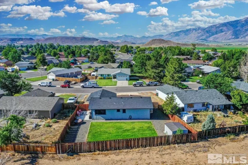 1321 Yellowjacket Ln, Gardnerville, Nevada 89460, 3 Bedrooms Bedrooms, ,2 BathroomsBathrooms,Residential,For Sale,Yellowjacket Ln,240010200